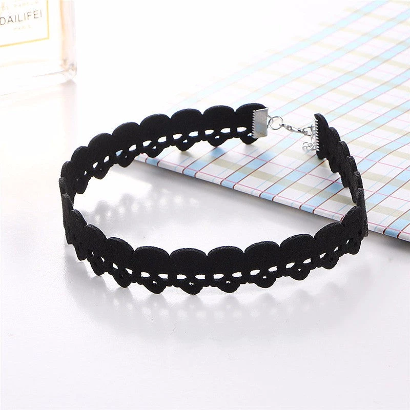 Cradle Of Goth Lurking Skulls Choker 4 Cradle Of Goth Lurking Skulls Choker