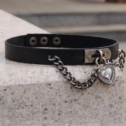 Cradle Of Goth Heart On Strings Choker